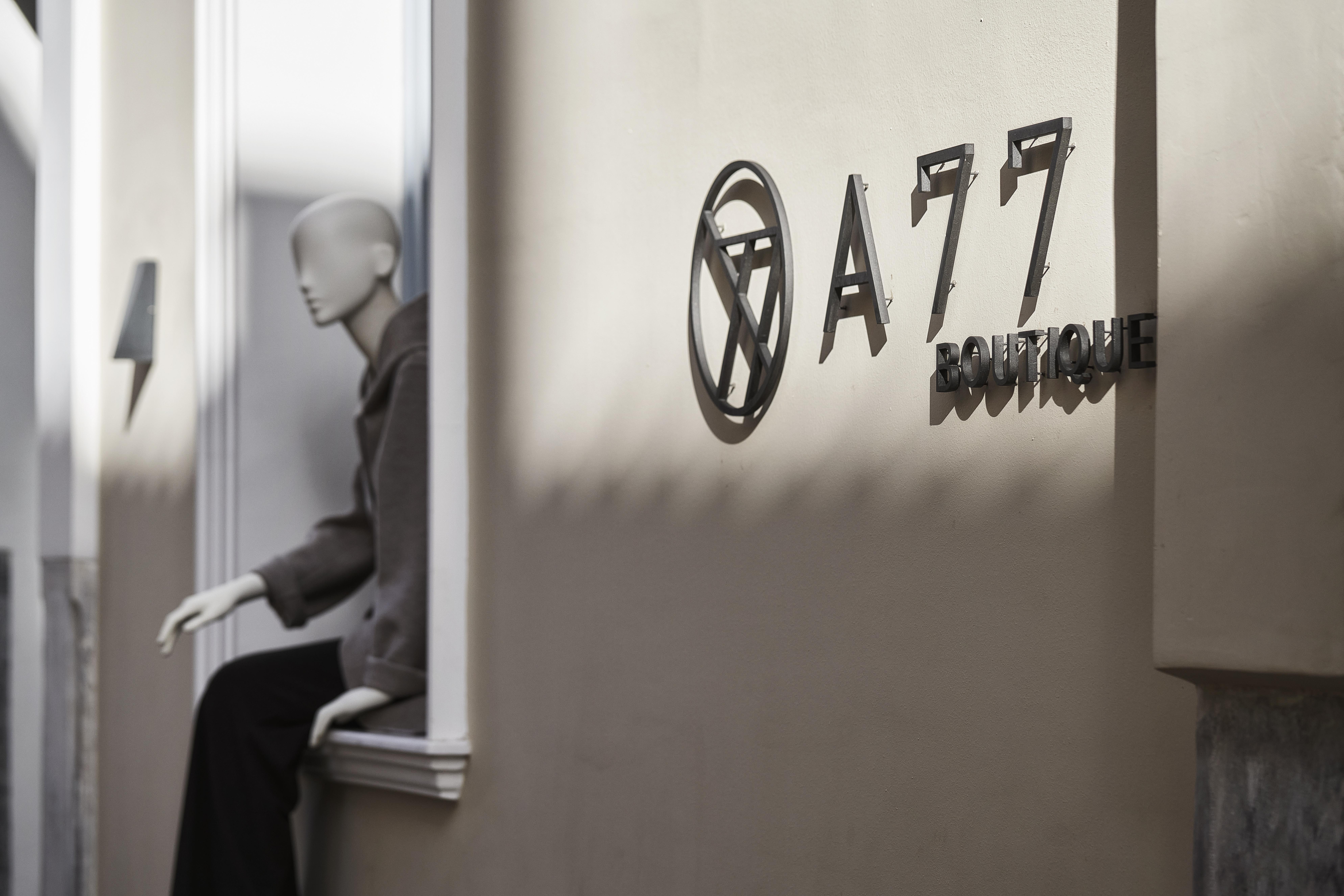 A77 Suites, Small Luxury Hotels Of The World Афины Экстерьер фото